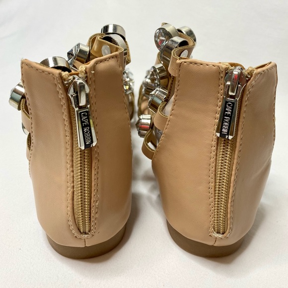 CAPE ROBBIN big gems rhinestone caged sandals ✨ - Picture 4 of 16